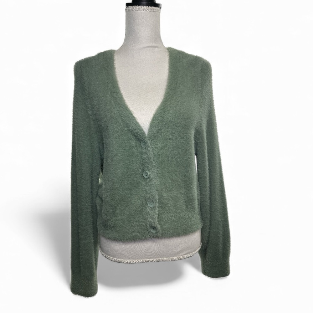 Aerie Sprout Green Fuzzy Cropped Button Up Cardigan Women's‎ Large New With Tags - Picture 2 of 11